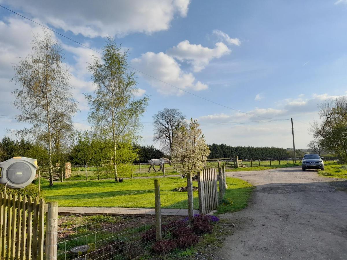 Mile House Barn Bed & Breakfast Nantwich Exteriér fotografie